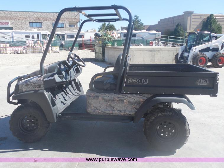 image for item AL9652 2009 Bobcat 2200 utility vehicle