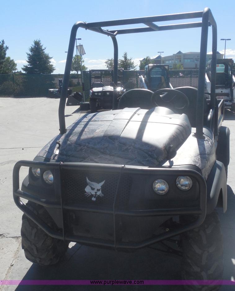 image for item AL9652 2009 Bobcat 2200 utility vehicle
