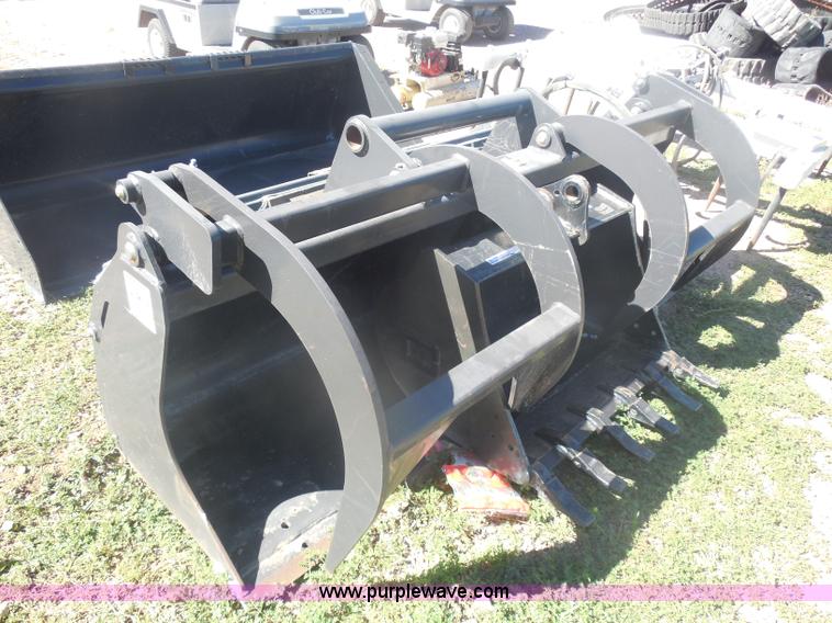 2007 Bobcat scrap grapple bucket in Colorado Springs, CO Item AL9659