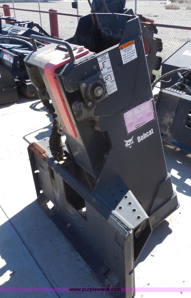 image for item H9998 2006 Bobcat drop hammer