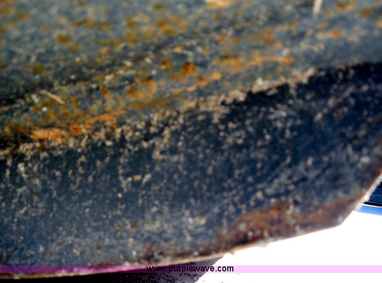 image for item H9998 2006 Bobcat drop hammer