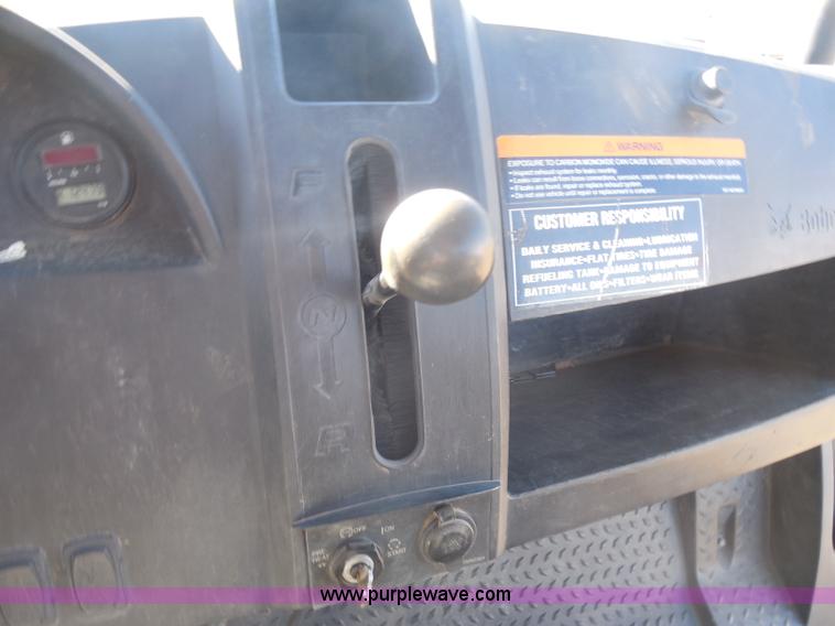image for item I1324 2008 Bobcat 2200S utility vehicle