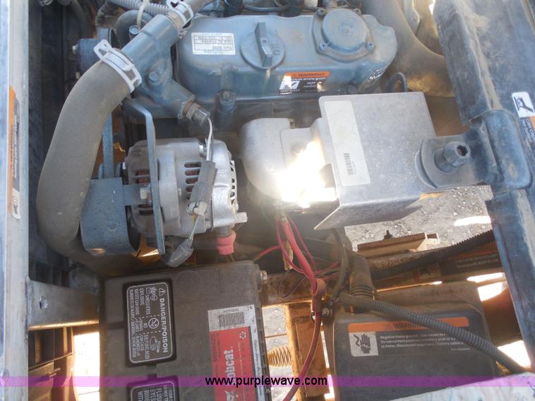 image for item I1324 2008 Bobcat 2200S utility vehicle