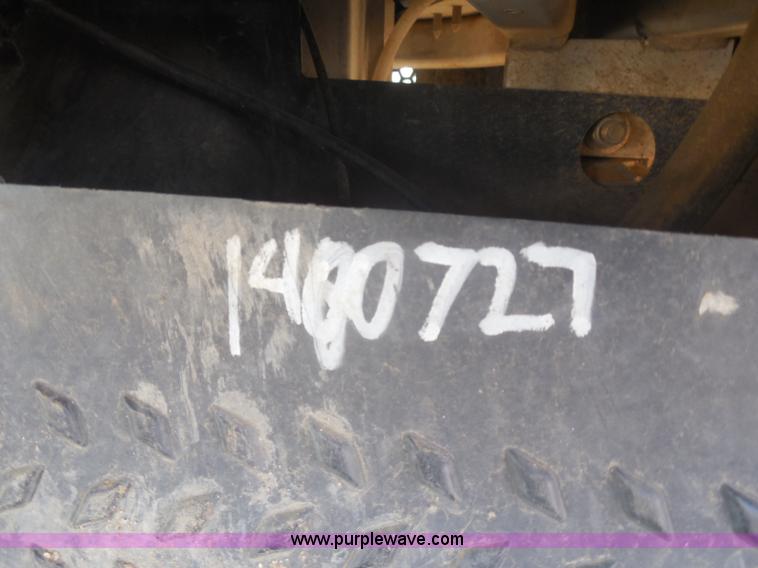 image for item I1324 2008 Bobcat 2200S utility vehicle