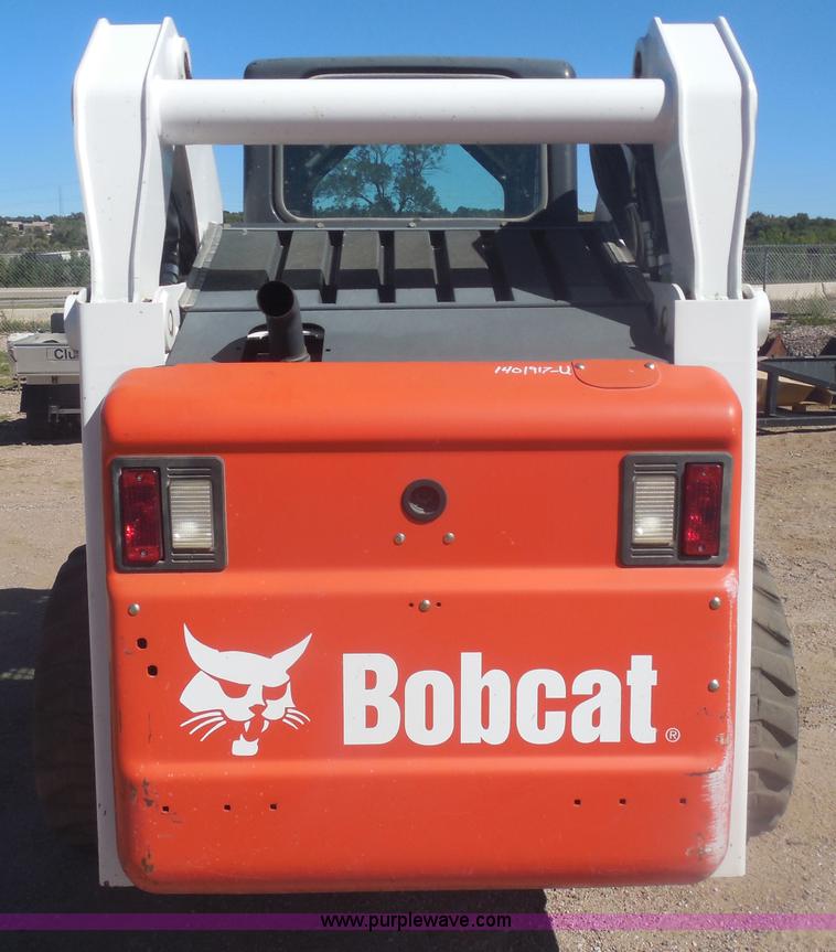 image for item I1329 2009 Bobcat S250 skid steer