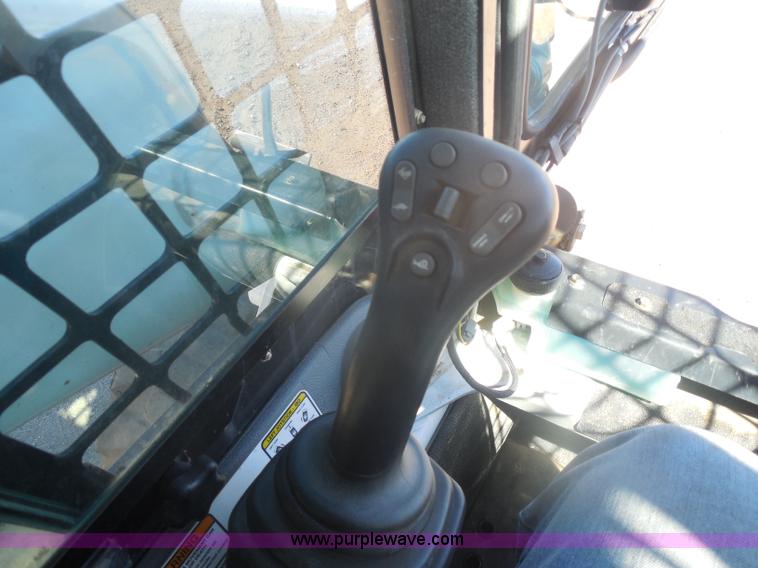 image for item I1329 2009 Bobcat S250 skid steer