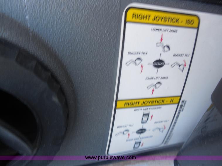 image for item I1329 2009 Bobcat S250 skid steer