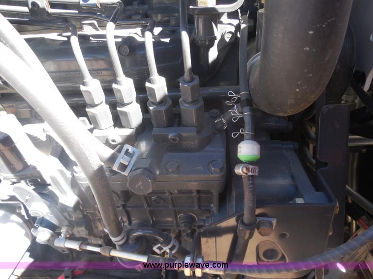 image for item I1329 2009 Bobcat S250 skid steer