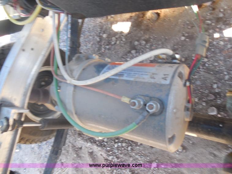 image for item I1330 2008 Club Car utility vehicle