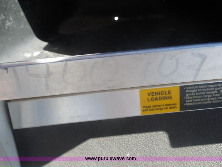 image for item I1330 2008 Club Car utility vehicle