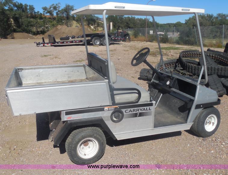 image for item I1339 2008 Club Car utility vehicle