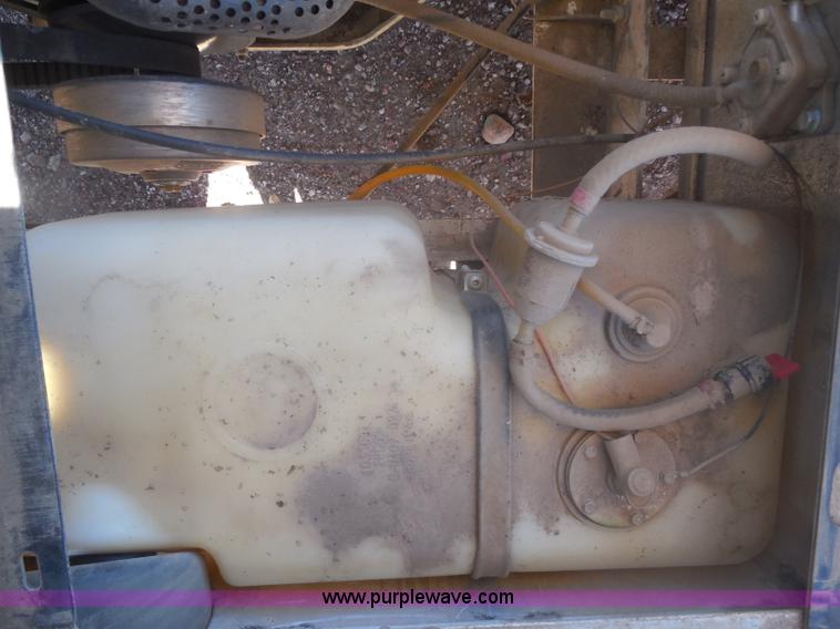 image for item I1339 2008 Club Car utility vehicle