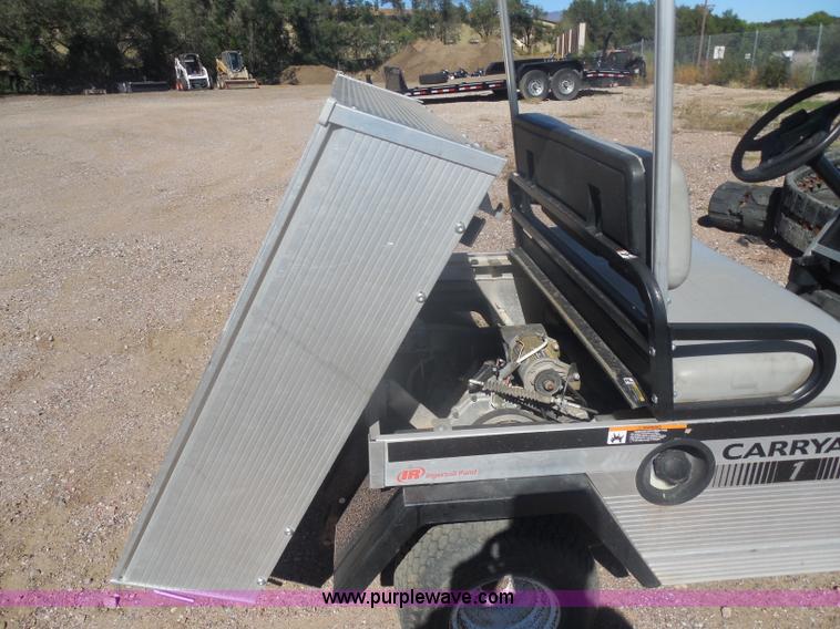 image for item I1339 2008 Club Car utility vehicle