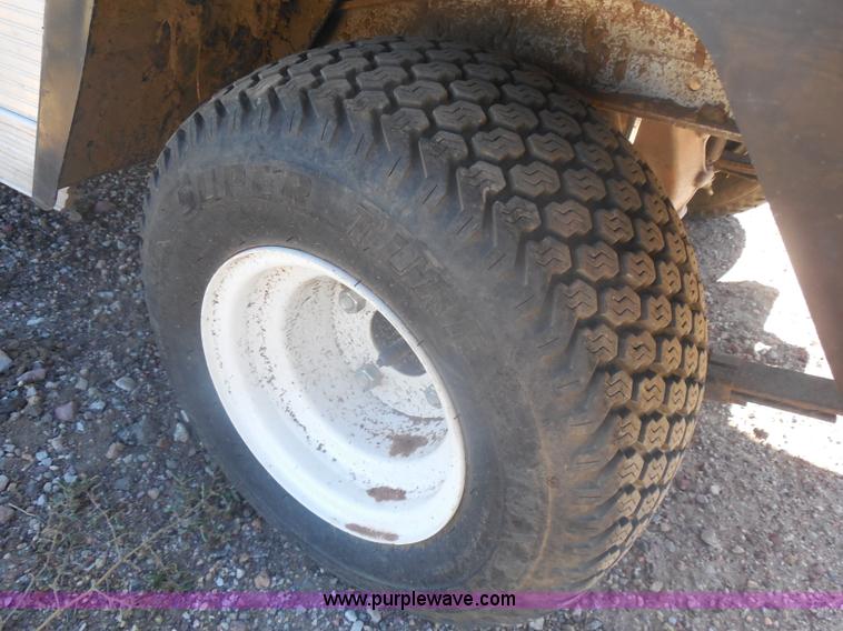 image for item I1339 2008 Club Car utility vehicle