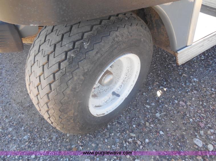 image for item I1339 2008 Club Car utility vehicle