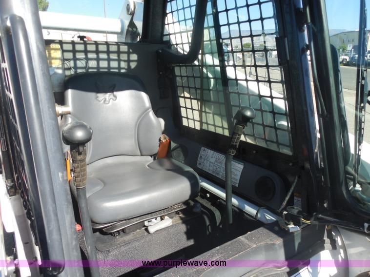 image for item I1340 2010 Bobcat S250 skid steer