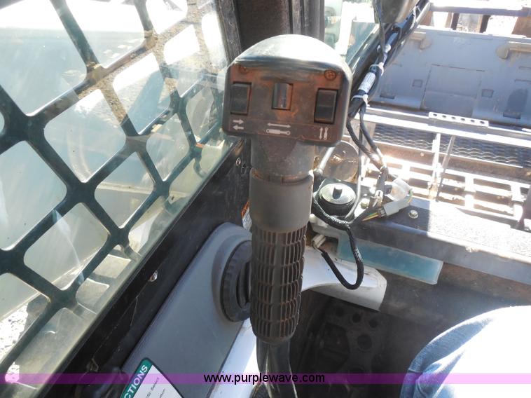 image for item I1340 2010 Bobcat S250 skid steer