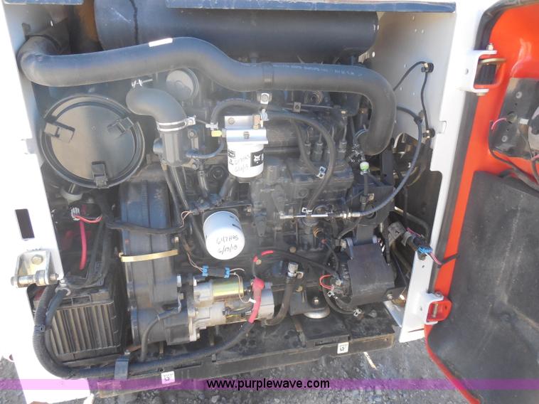 image for item I1340 2010 Bobcat S250 skid steer