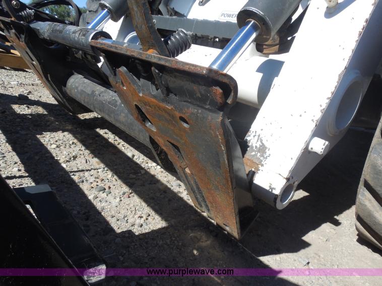 image for item I1340 2010 Bobcat S250 skid steer