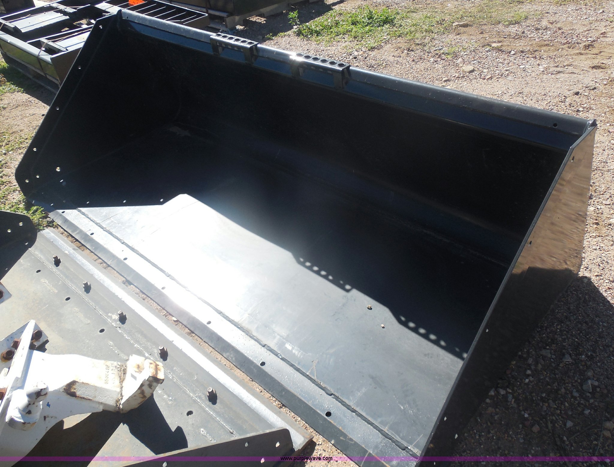 2012 Bobcat 88" snow bucket in Colorado Springs, CO Item AL9656 sold