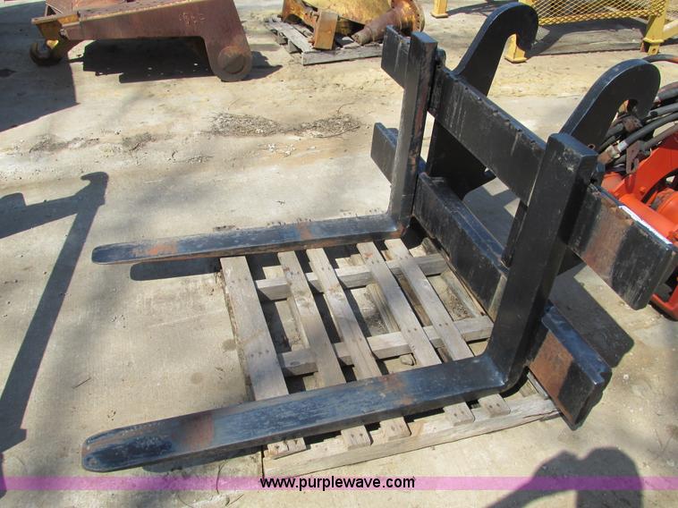 image for item AK9837 Pallet forks