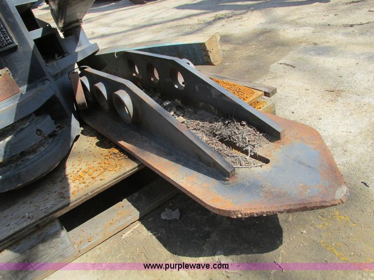 image for item AK9839 Pemperton, inc. tree splitter