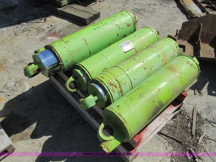 image for item AK9970 (5) ejector cylinders