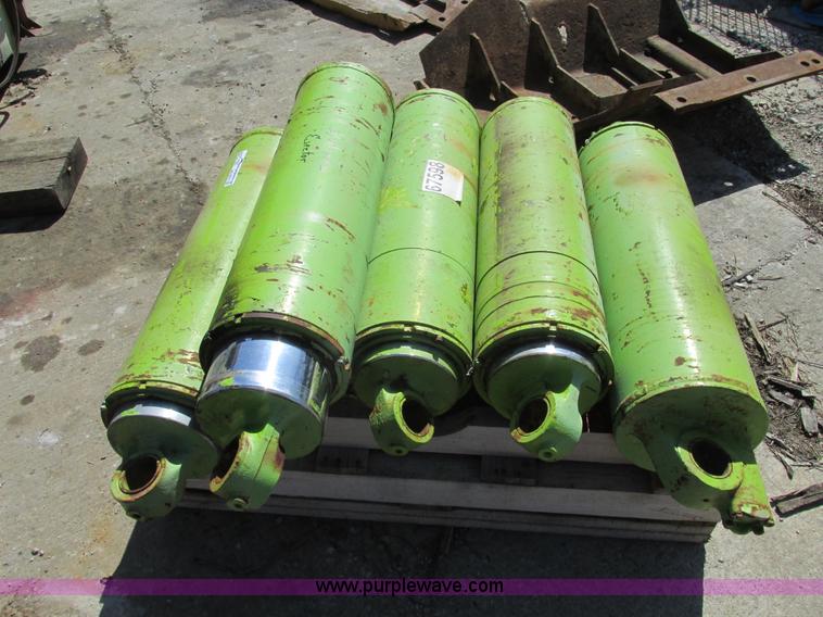 image for item AK9970 (5) ejector cylinders