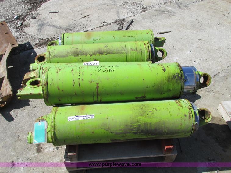image for item AK9970 (5) ejector cylinders