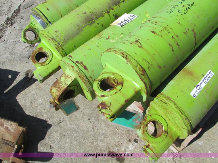 image for item AK9970 (5) ejector cylinders
