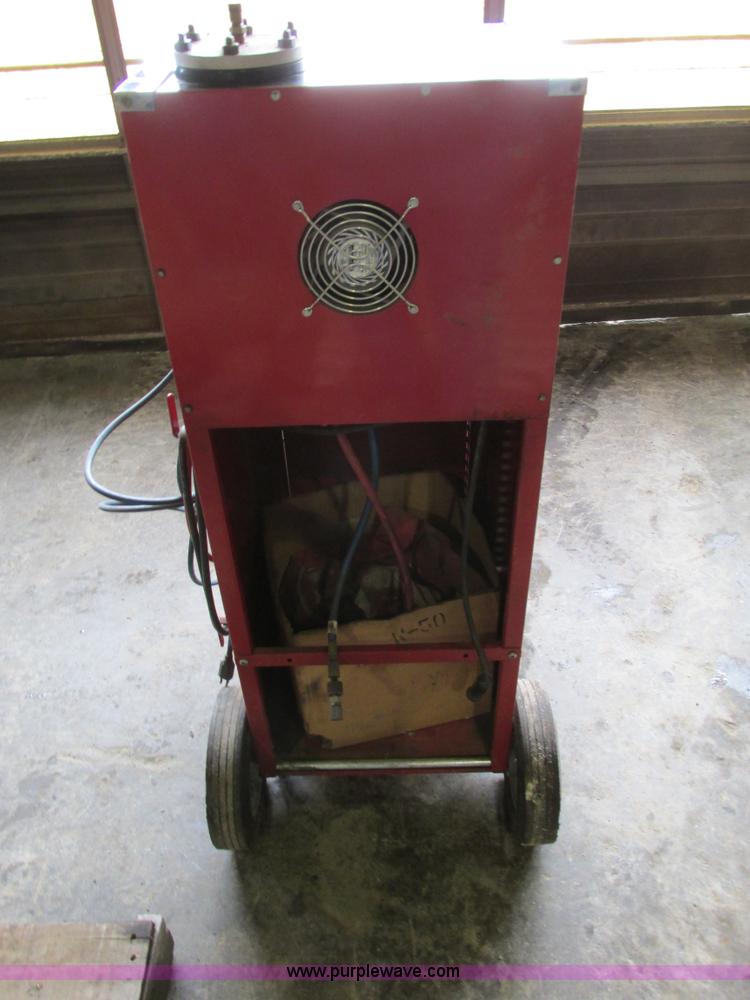 image for item AK9996 Snap-On ACT-3000 refrigerant recovery unit