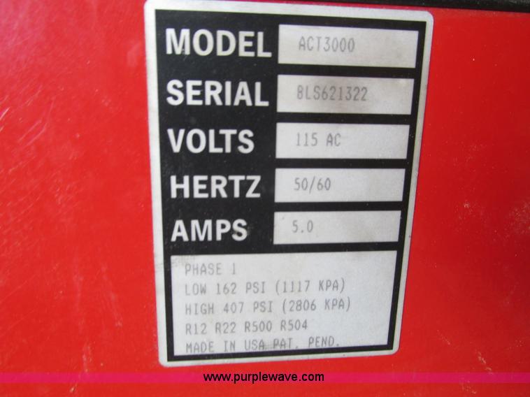 image for item AK9996 Snap-On ACT-3000 refrigerant recovery unit