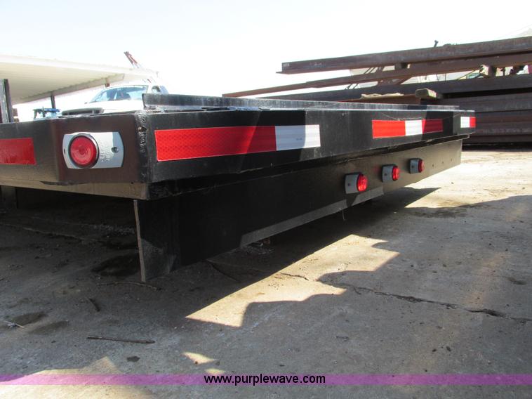 image for item B5798 20.5'L x 8'W flatbed