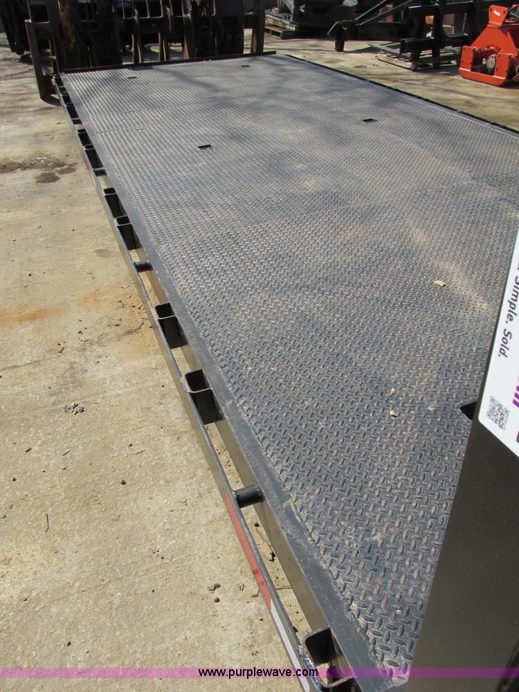 image for item B5798 20.5'L x 8'W flatbed