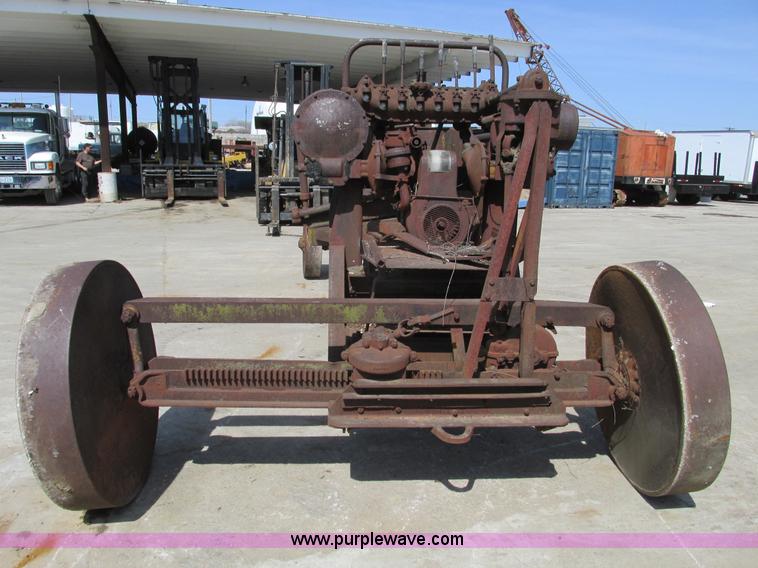 image for item B5800 Caterpillar 66 pull behind grader