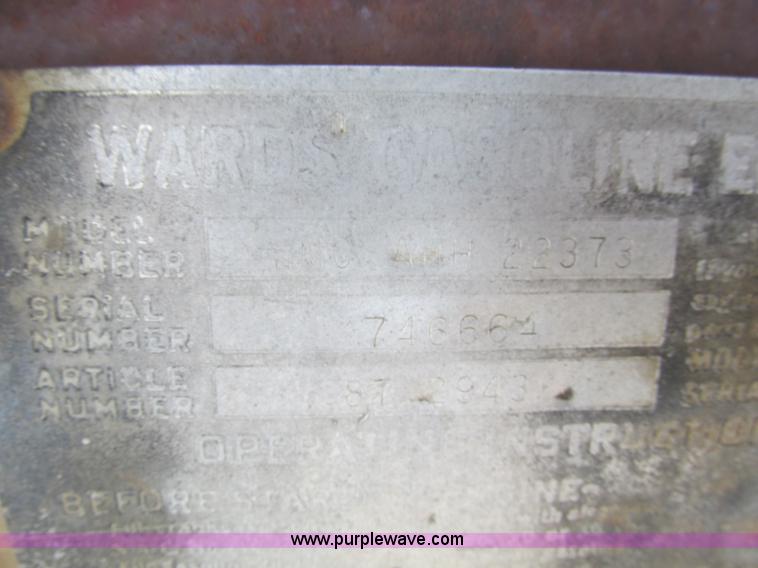 image for item B5800 Caterpillar 66 pull behind grader