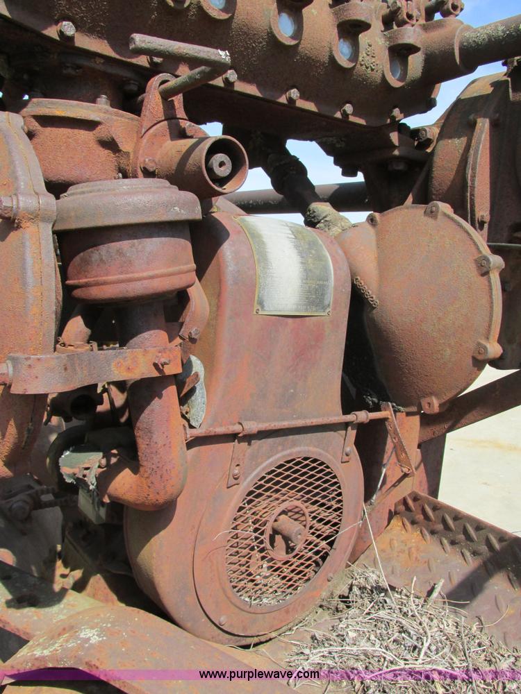 image for item B5800 Caterpillar 66 pull behind grader