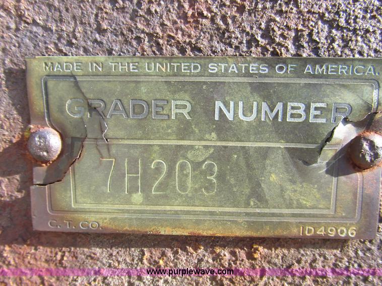 image for item B5800 Caterpillar 66 pull behind grader