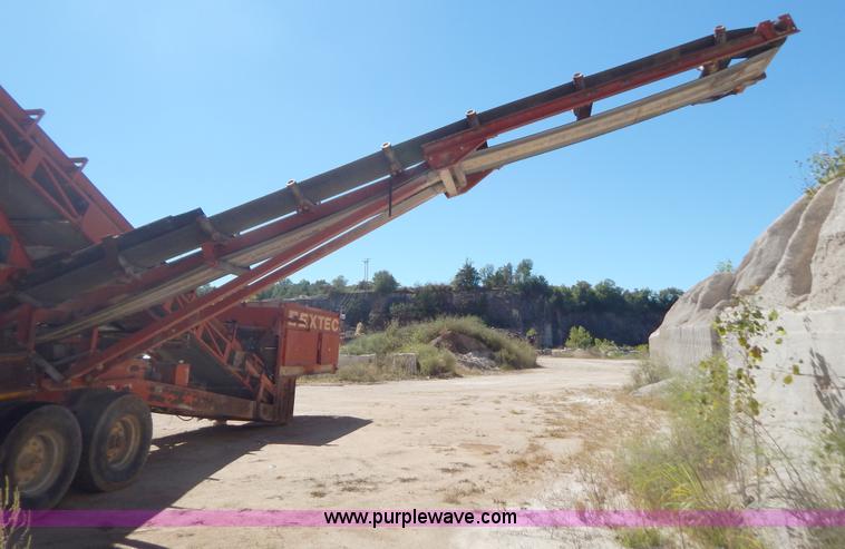 image for item B5874 Extec 5000 portable conveyor screen plant