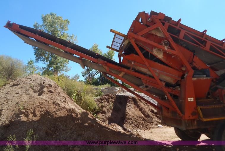 image for item B5874 Extec 5000 portable conveyor screen plant