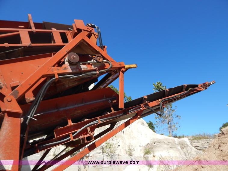 image for item B5874 Extec 5000 portable conveyor screen plant