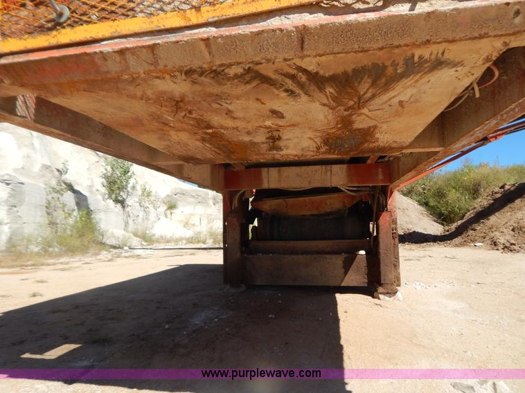 image for item B5874 Extec 5000 portable conveyor screen plant