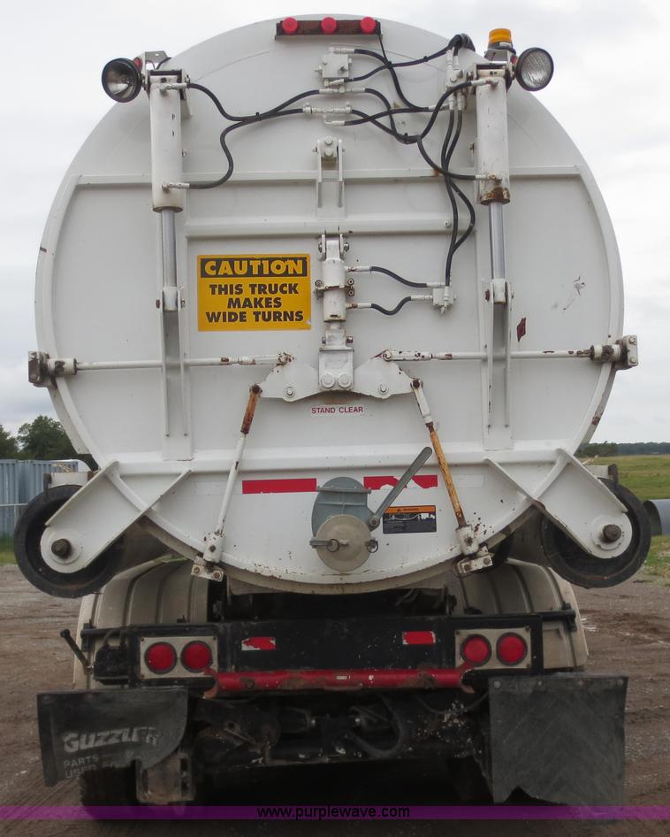 image for item B6855 1995 Ford L9000 Hi-Rail vacuum truck