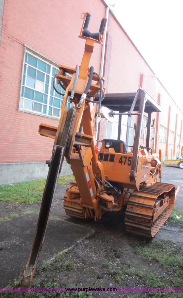 image for item D5914 1976 Case 475 track cable plow