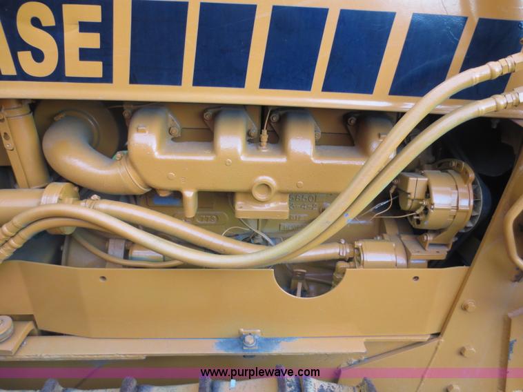 image for item D5914 1976 Case 475 track cable plow