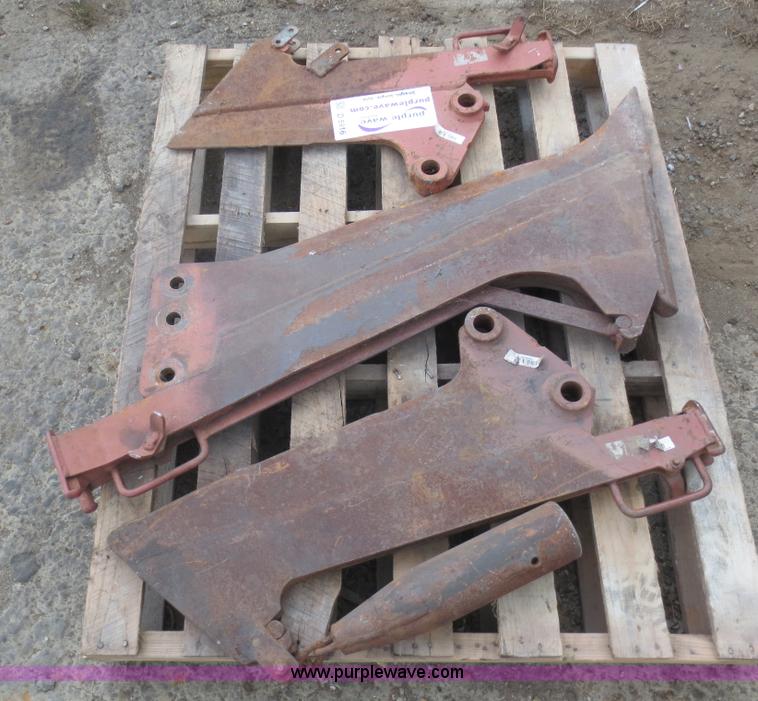 image for item D5916 (3) cable plow blades