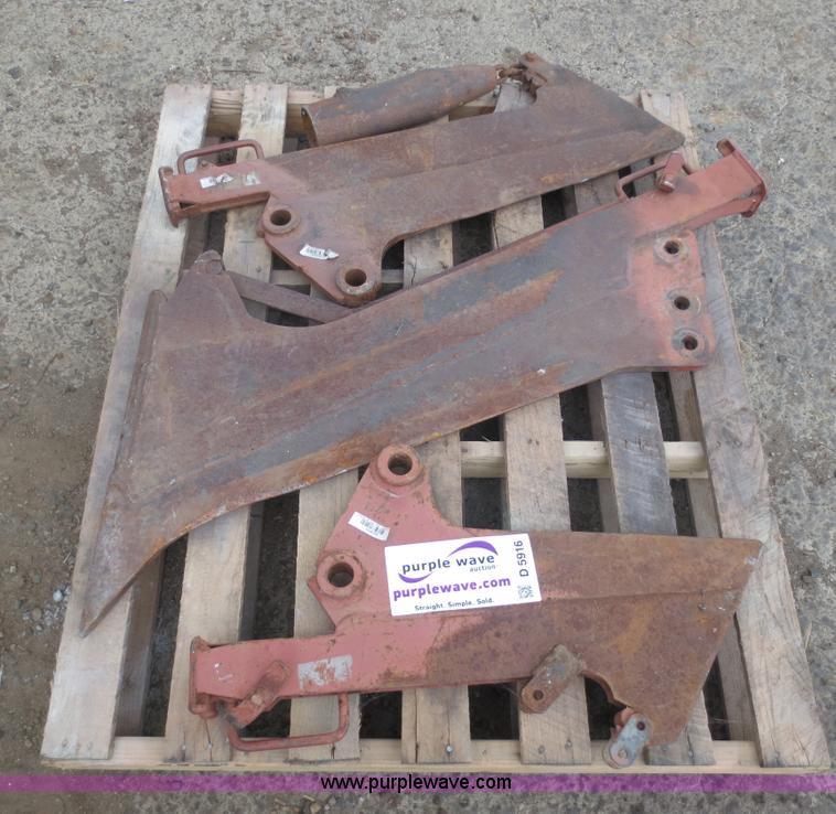 image for item D5916 (3) cable plow blades
