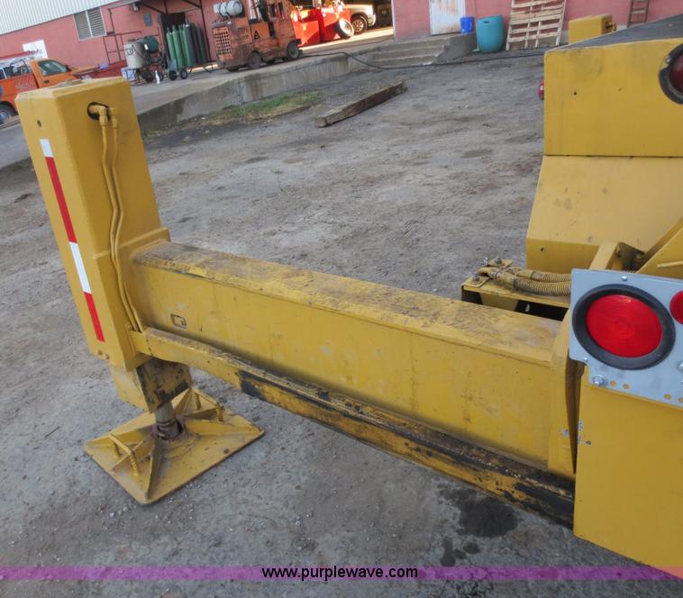 image for item D5922 1967 Bucyrus Erie 45C truck crane