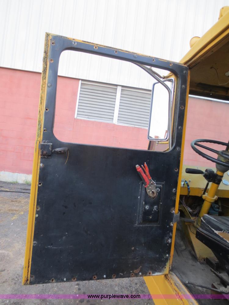 image for item D5922 1967 Bucyrus Erie 45C truck crane