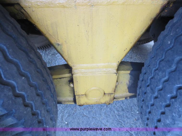 image for item D5922 1967 Bucyrus Erie 45C truck crane